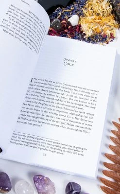 Occult Books Witches, Heretics & Warrior Women Witchcraft